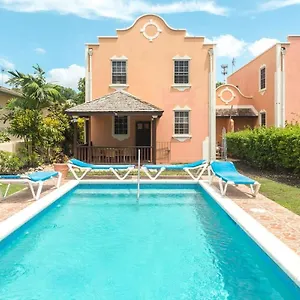 2-story Townhome With Private Pool, Ideal For Group! Holiday home